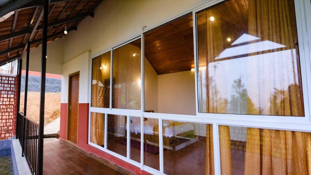 Mayflower Holiday Villa